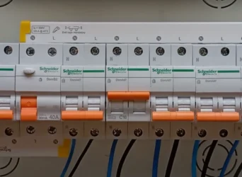cuadro electrico basico vivienda en España