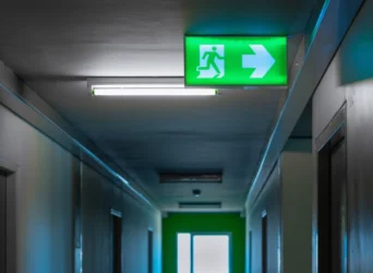 luz emergencia ftd